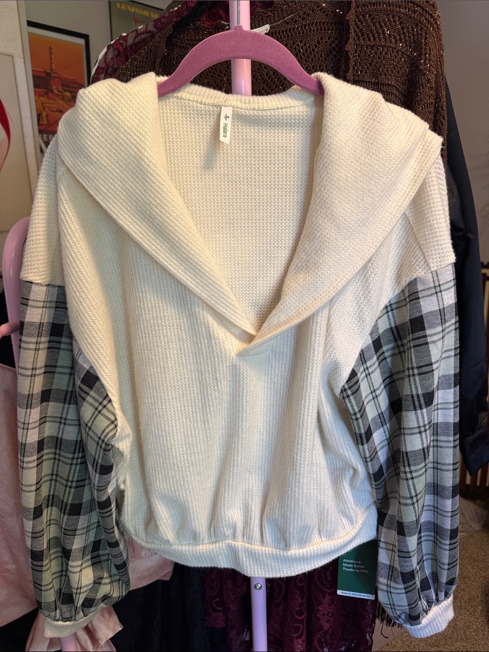 HALARA Cream Waffle Knit Hooded Top with plaid sleeves
